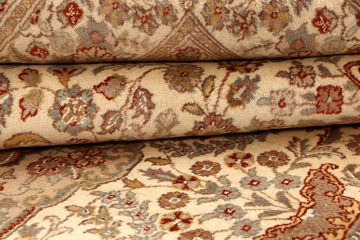 Blanched Almond Isfahan 5' 7 x 8' 5 - No. 68377 - ALRUG Rug Store