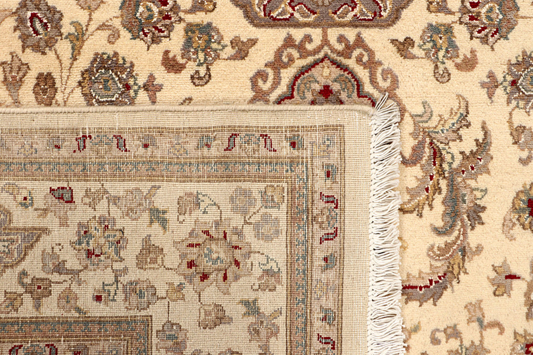 Blanched Almond Isfahan 5'  5" x 8'  5" - No. QA84627