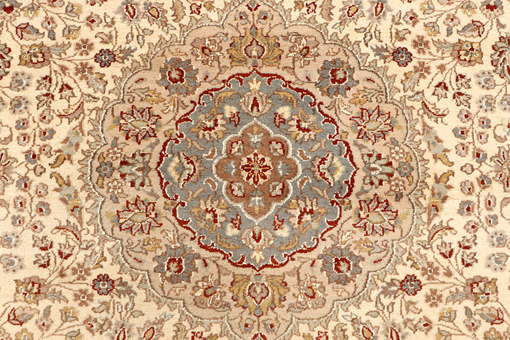 Blanched Almond Isfahan 5'  8" x 8'  2" - No. QA56633