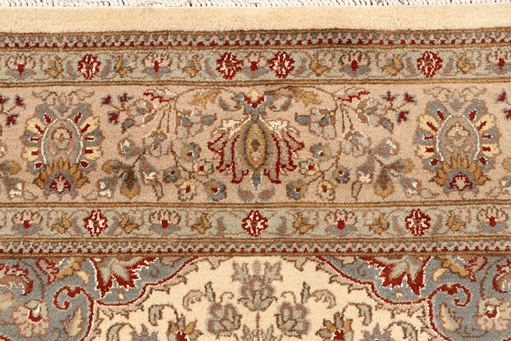 Blanched Almond Isfahan 5'  8" x 8'  2" - No. QA27197