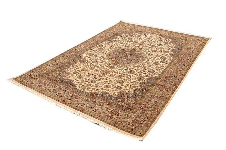 Blanched Almond Isfahan 5'  8" x 8'  2" - No. QA27197