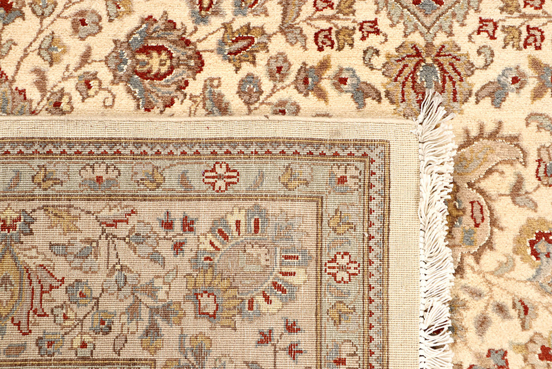 Blanched Almond Isfahan 5'  8" x 8'  2" - No. QA27197