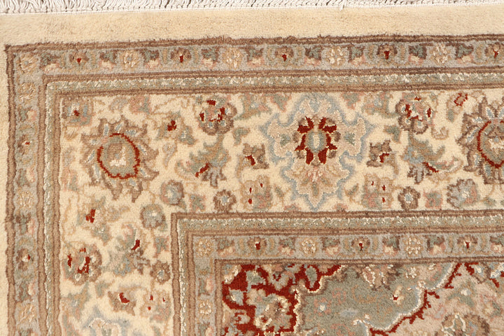 Blanched Almond Isfahan 5'  6" x 8'  2" - No. QA82652