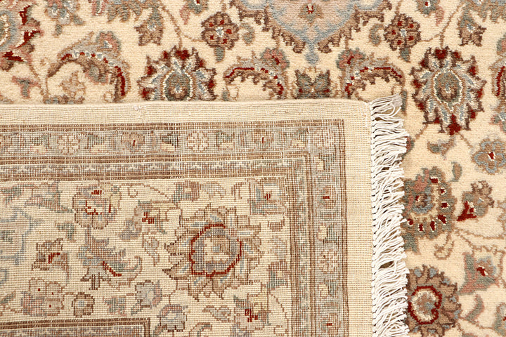 Blanched Almond Isfahan 5'  6" x 8'  2" - No. QA82652