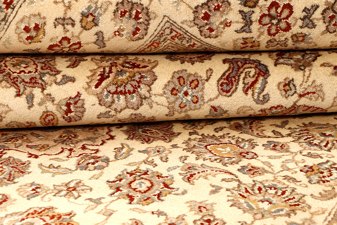 Blanched Almond Kirman 6' 7 x 9' 10 - No. 68399 - ALRUG Rug Store