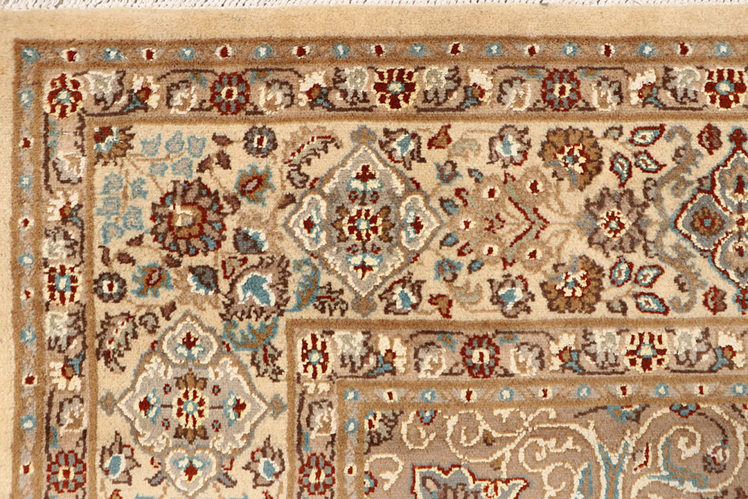 Navajo White Gombud 6' 7 x 9' 8 - No. 68404 - ALRUG Rug Store