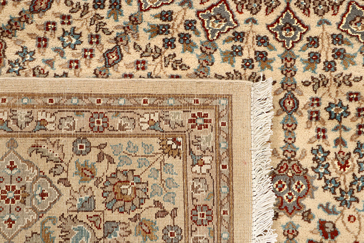 Navajo White Gombud 6' 7 x 9' 8 - No. 68404 - ALRUG Rug Store