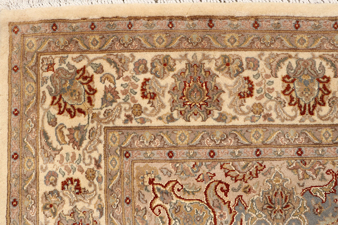Blanched Almond Kirman 6' 8 x 10' 7 - No. 68405 - ALRUG Rug Store