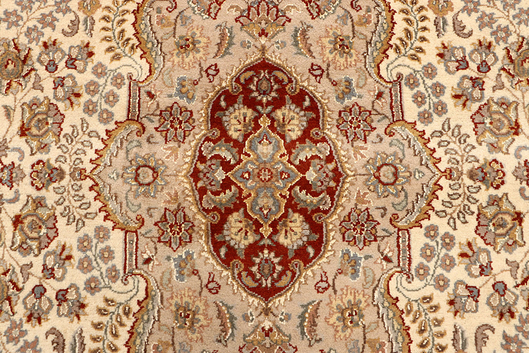Blanched Almond Kirman 6' 8 x 10' 7 - No. 68405 - ALRUG Rug Store