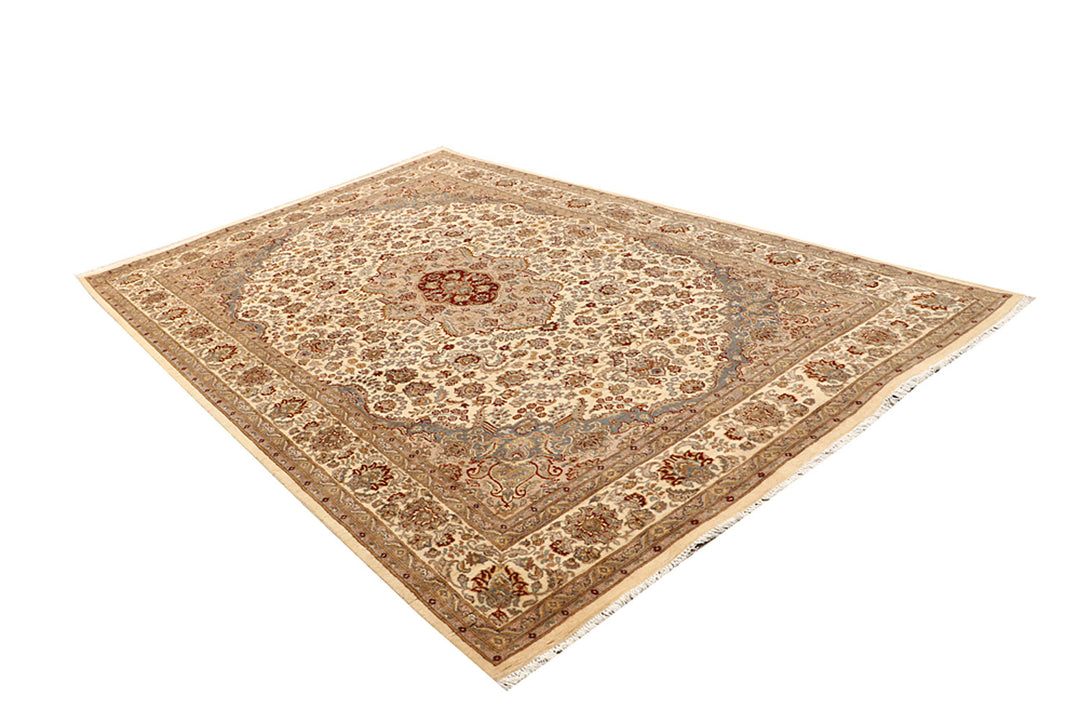 Blanched Almond Kirman 6'  8" x 10'  7" - No. QA73371