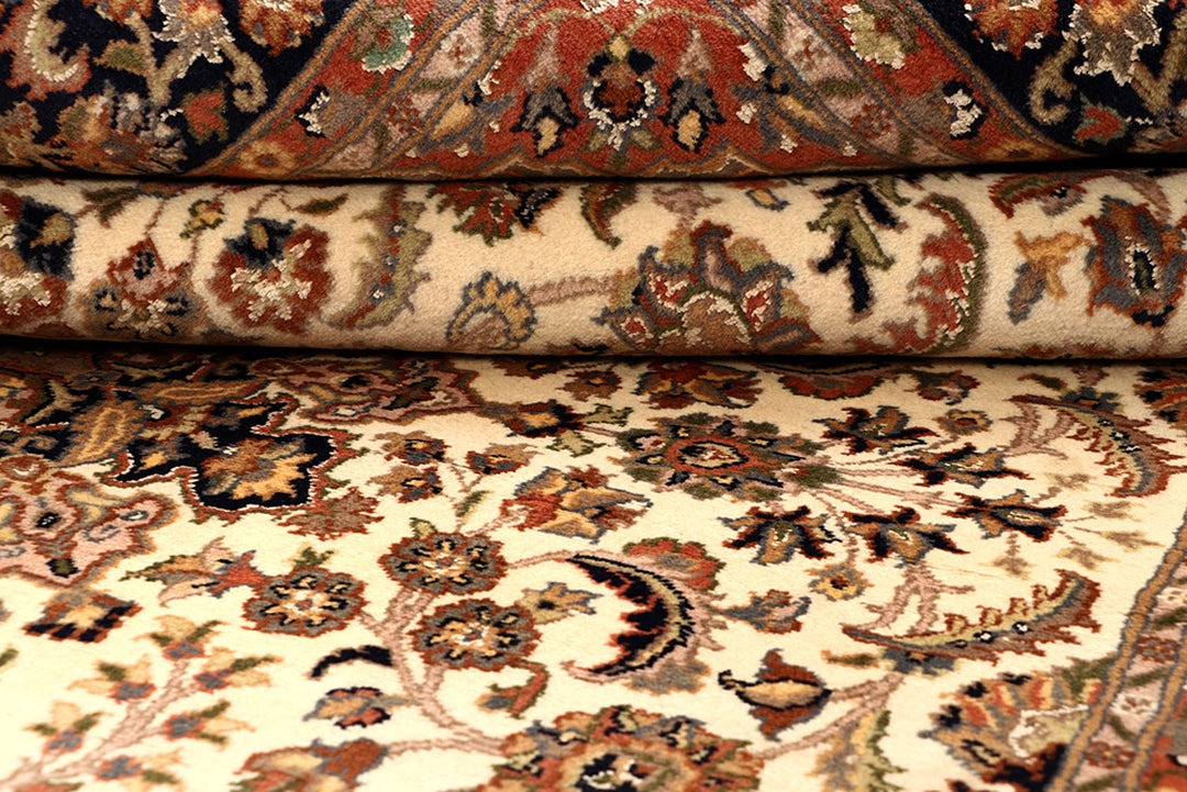 Blanched Almond Kashan 6' x 9' 1 - No. 68406 - ALRUG Rug Store