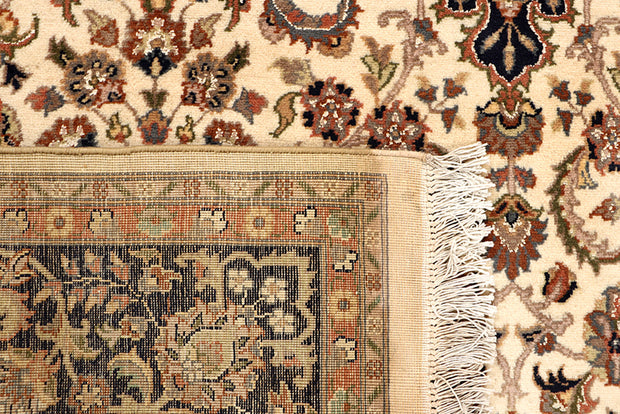 Blanched Almond Kashan 6' x 9' 1 - No. 68406 - ALRUG Rug Store