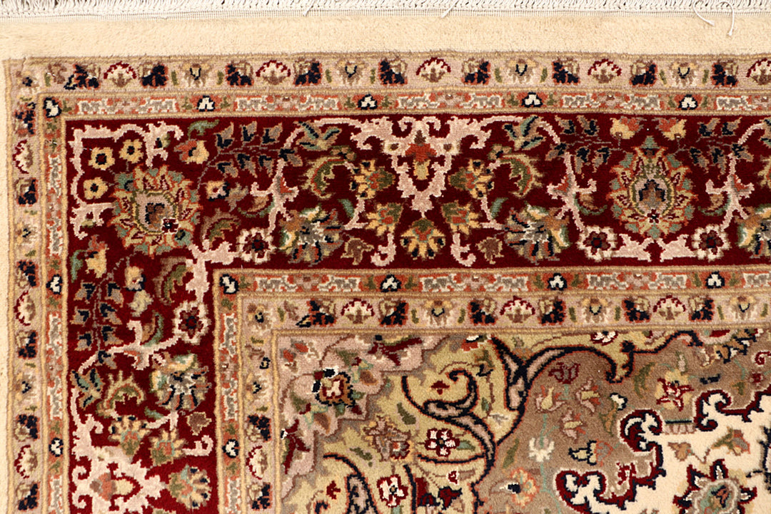 Cornsilk Kashan 5' 11 x 8' 10 - No. 68407 - ALRUG Rug Store