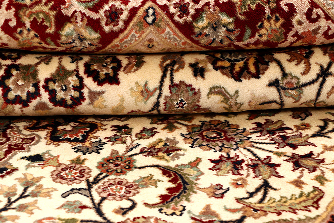 Cornsilk Kashan 5'  11" x 8'  10" - No. QA96719