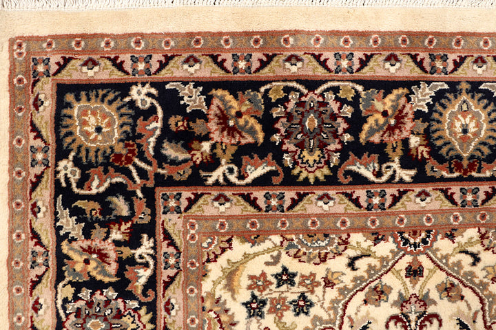 Blanched Almond Mahal 6' x 9' - No. 68408 - ALRUG Rug Store