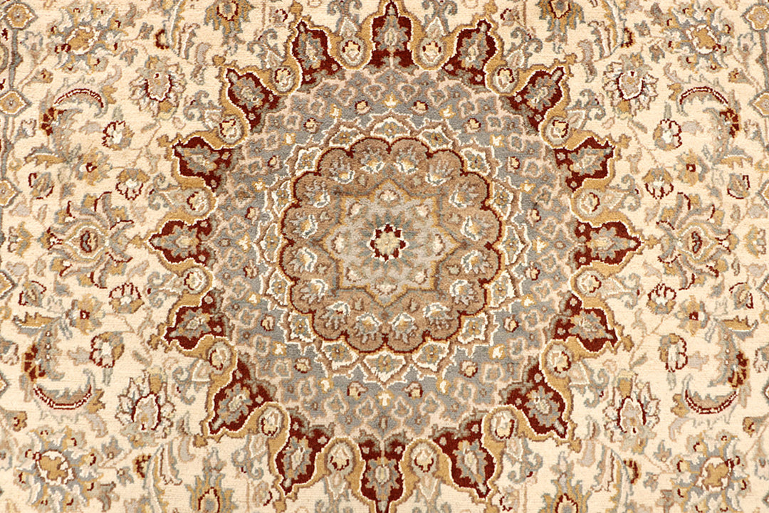 Bisque Isfahan 6'  4" x 9'  8" - No. QA32989