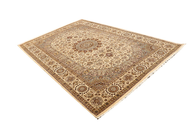 Bisque Isfahan 6' 4 x 9' 8 - No. 68410 - ALRUG Rug Store