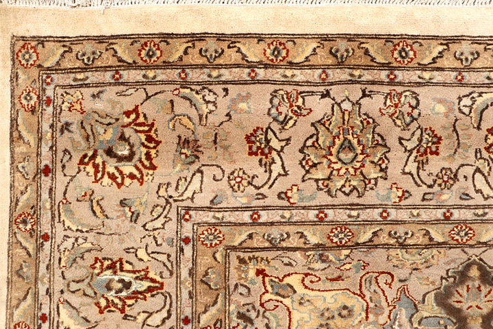 Blanched Almond Isfahan 6' 8 x 9' 9 - No. 68414 - ALRUG Rug Store