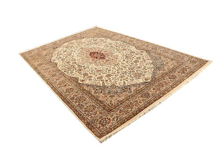 Blanched Almond Isfahan 6'  8" x 9'  9" - No. QA95747