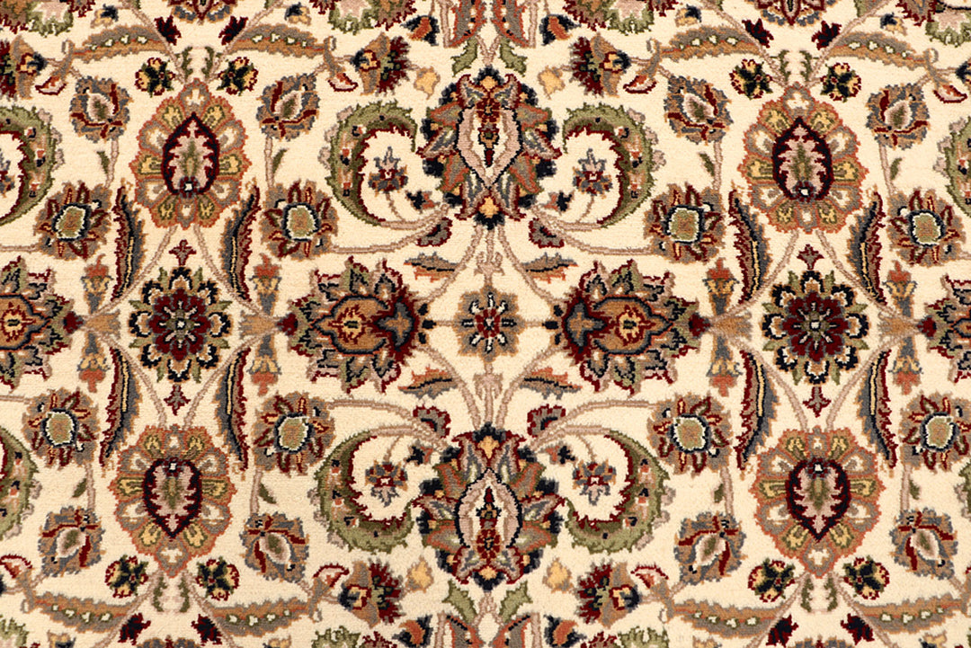 Cornsilk Mahal 6'  x" 9'  3" - No. QA76474