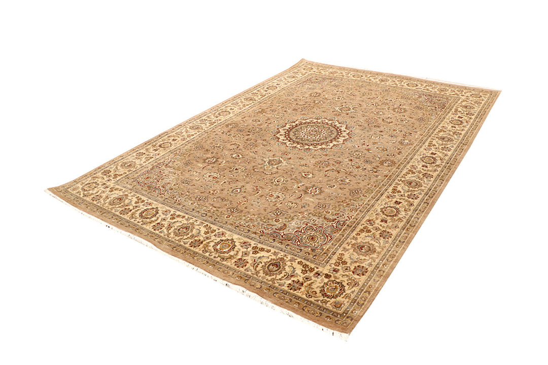 Burlywood Kashan 6' 6 x 9' 9 - No. 68419 - ALRUG Rug Store
