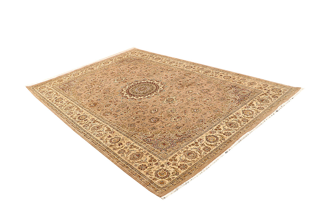 Burlywood Kashan 6' 6 x 9' 9 - No. 68419 - ALRUG Rug Store