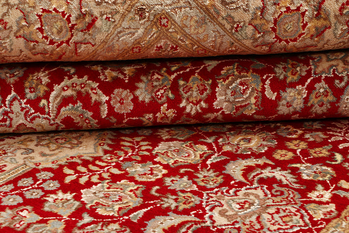 Firebrick Isfahan 6' 5 x 9' 10 - No. 68420 - ALRUG Rug Store