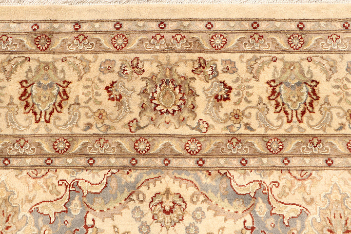 Blanched Almond Isfahan 6' 4 x 9' 5 - No. 68421 - ALRUG Rug Store