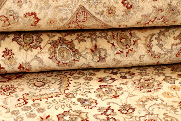 Blanched Almond Isfahan 6' 4 x 9' 5 - No. 68421 - ALRUG Rug Store