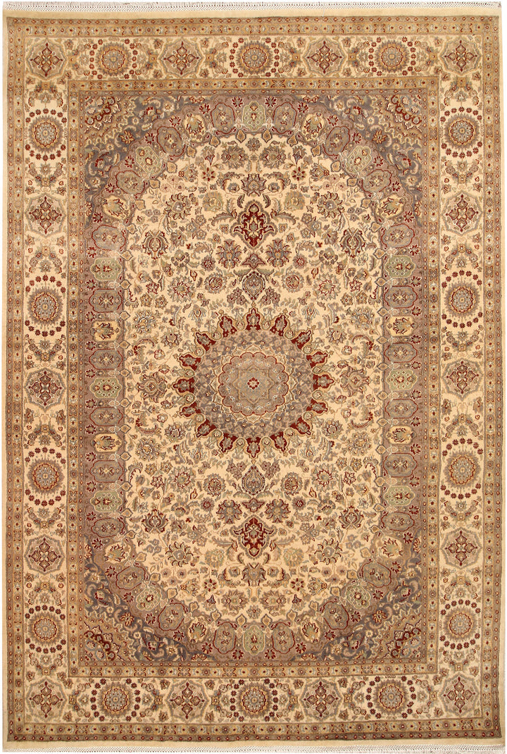 Bisque Isfahan 6' 6 x 9' 8 - No. 68425 - ALRUG Rug Store