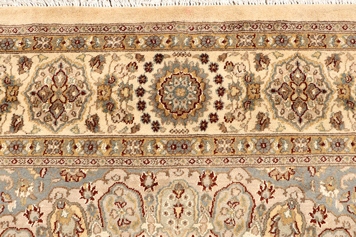 Bisque Isfahan 6'  5" x 9'  7" - No. QA35308