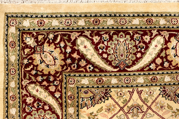 Navajo White Mahal 6' 7 x 9' 11 - No. 68427 - ALRUG Rug Store