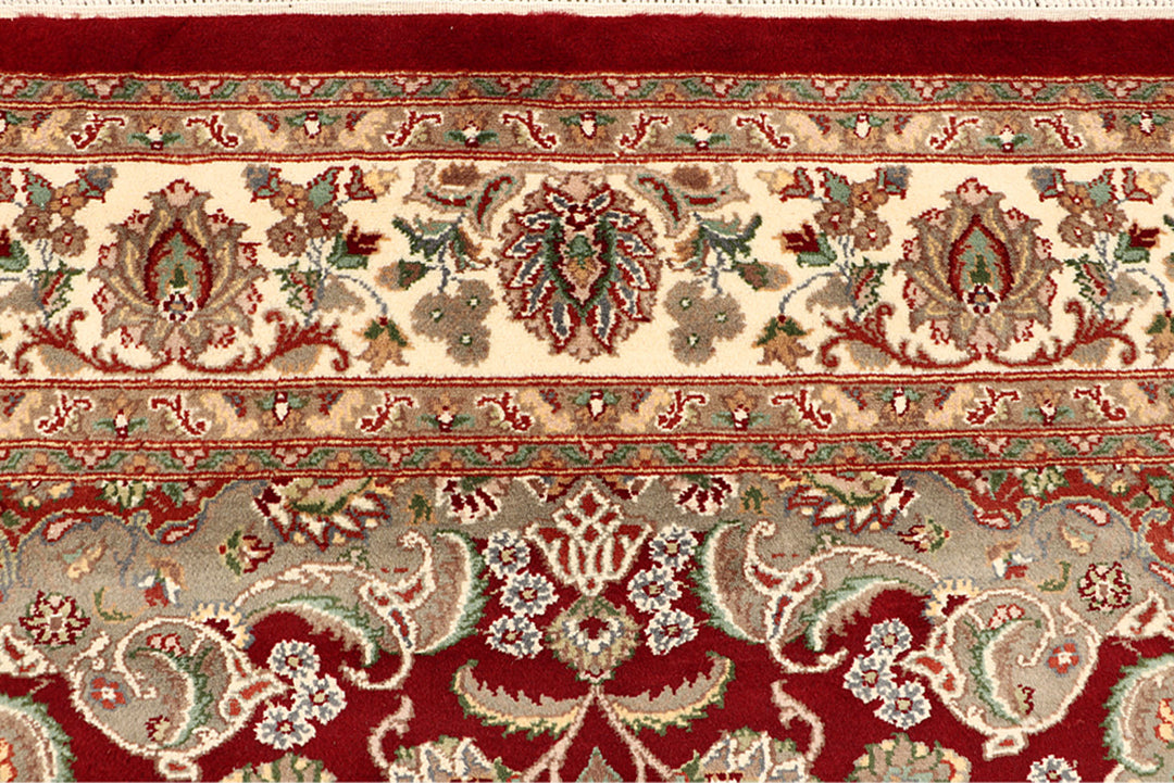 Dark Red Isfahan 6'  x" 9' " - No. QA16770