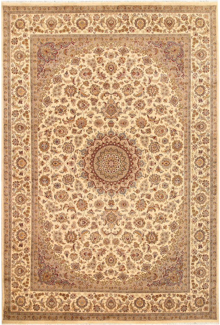 Blanched Almond Isfahan 6' 8 x 9' 9 - No. 68434 - ALRUG Rug Store