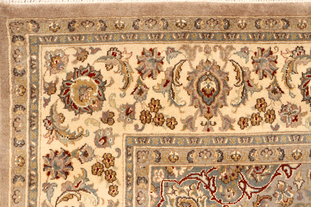 Burlywood Kashan 6' 7 x 9' 10 - No. 68440 - ALRUG Rug Store