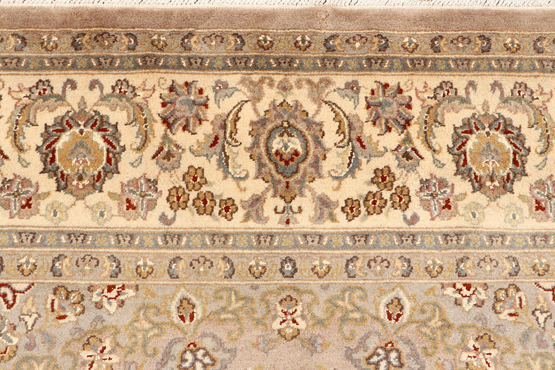 Burlywood Kashan 6' 7 x 9' 10 - No. 68440 - ALRUG Rug Store