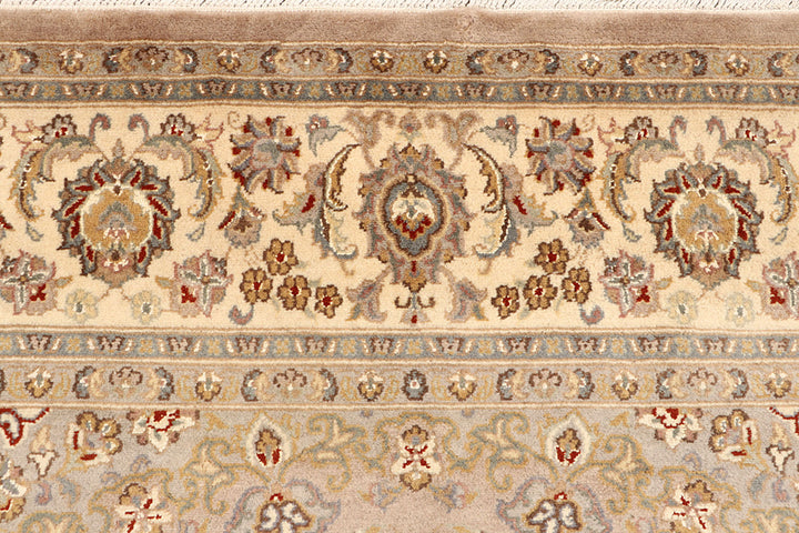 Burlywood Kashan 6' 7 x 9' 10 - No. 68440 - ALRUG Rug Store