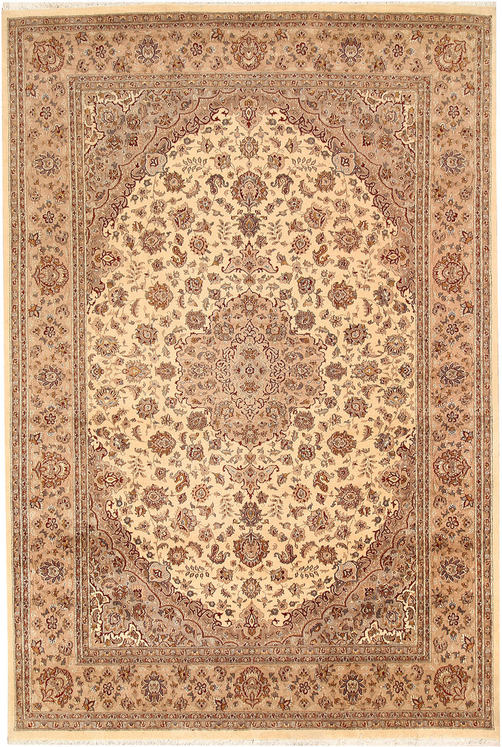 Bisque Isfahan 6' 7 x 9' 8 - No. 68442 - ALRUG Rug Store