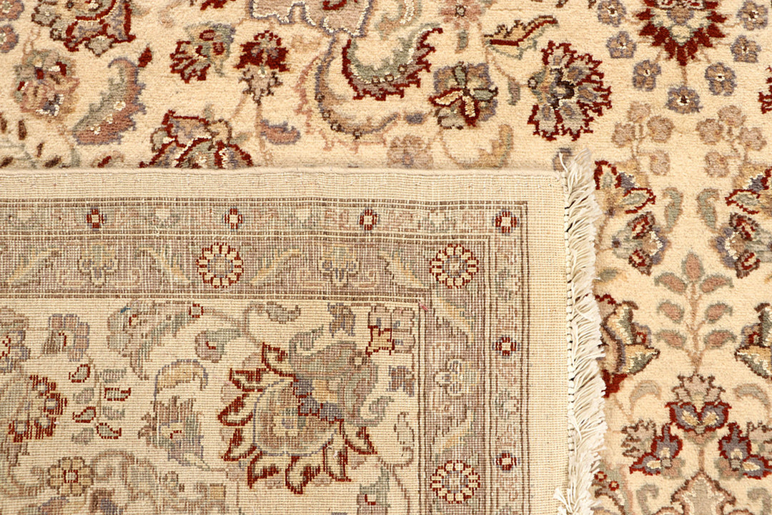 Blanched Almond Isfahan 6' 8 x 10' - No. 68444 - ALRUG Rug Store