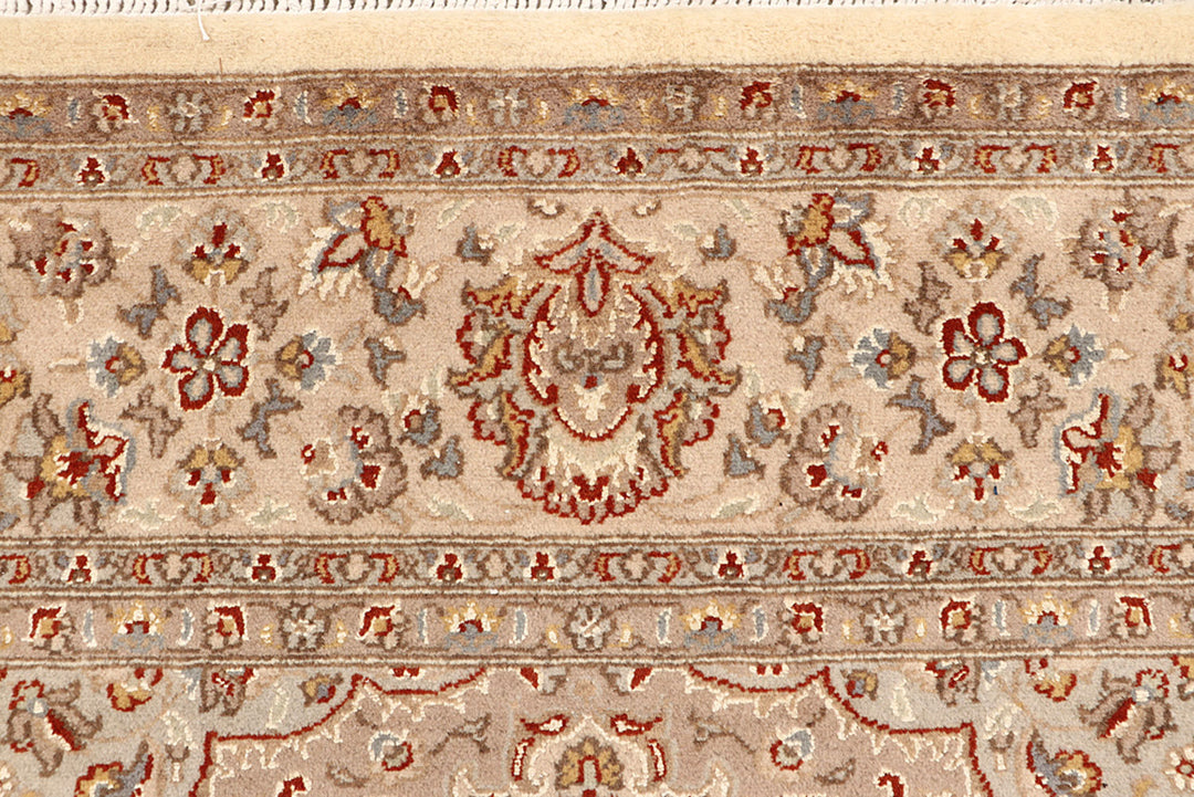 Blanched Almond Isfahan 6'  7" x 9'  9" - No. QA34044