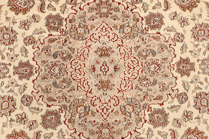 Blanched Almond Isfahan 6'  7" x 9'  9" - No. QA15567