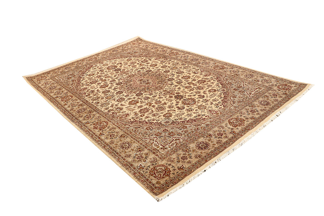 Blanched Almond Isfahan 6'  7" x 9'  9" - No. QA15567