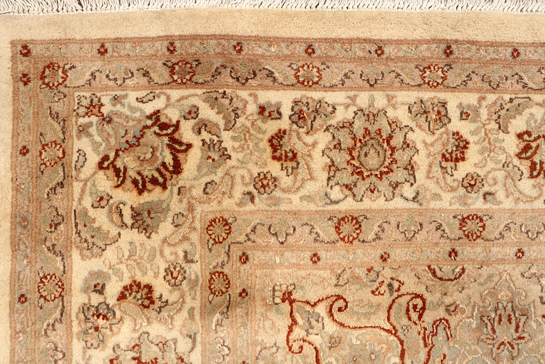 Blanched Almond Isfahan 6'  6" x 9'  6" - No. QA71703