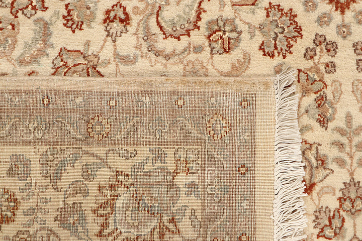 Blanched Almond Isfahan 6' 6 x 9' 6 - No. 68454 - ALRUG Rug Store