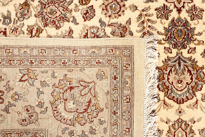 Blanched Almond Isfahan 6' 7 x 9' 8 - No. 68461 - ALRUG Rug Store