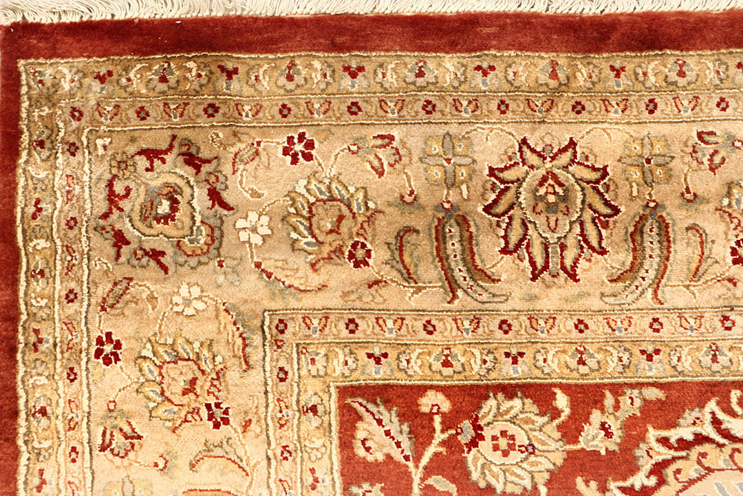 Chocolate Mahal 6' 6 x 9' 7 - No. 68465 - ALRUG Rug Store