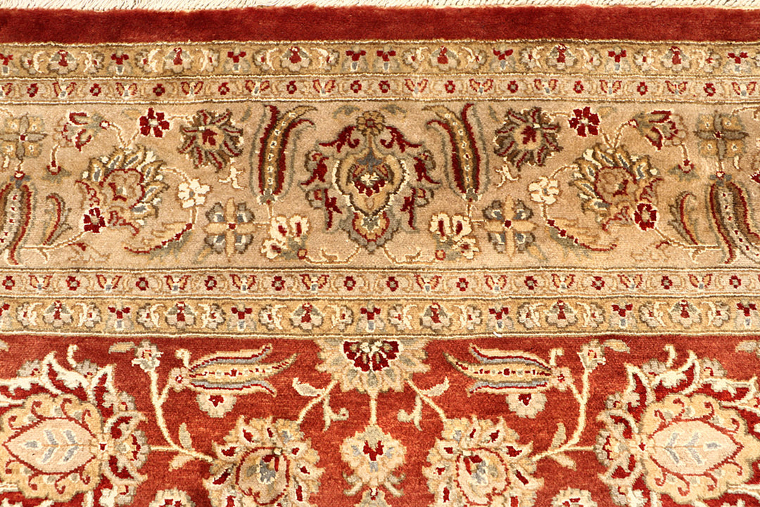 Chocolate Mahal 6' 6 x 9' 7 - No. 68465 - ALRUG Rug Store