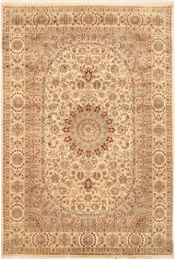 Blanched Almond Isfahan 6' 6 x 9' 7 - No. 68466 - ALRUG Rug Store