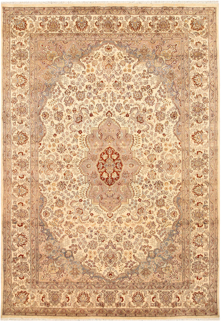 Blanched Almond Isfahan 6' 7 x 9' 5 - No. 68469 - ALRUG Rug Store