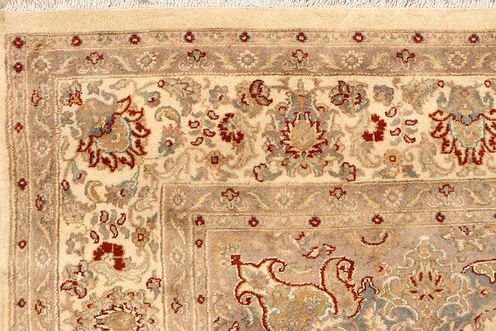 Blanched Almond Isfahan 6' 5 x 9' 7 - No. 68479 - ALRUG Rug Store